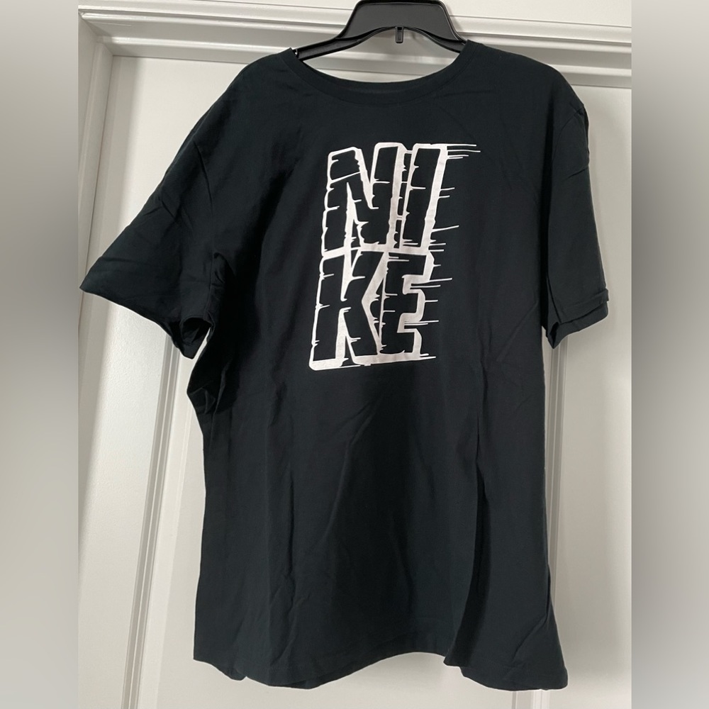 Nike Tee